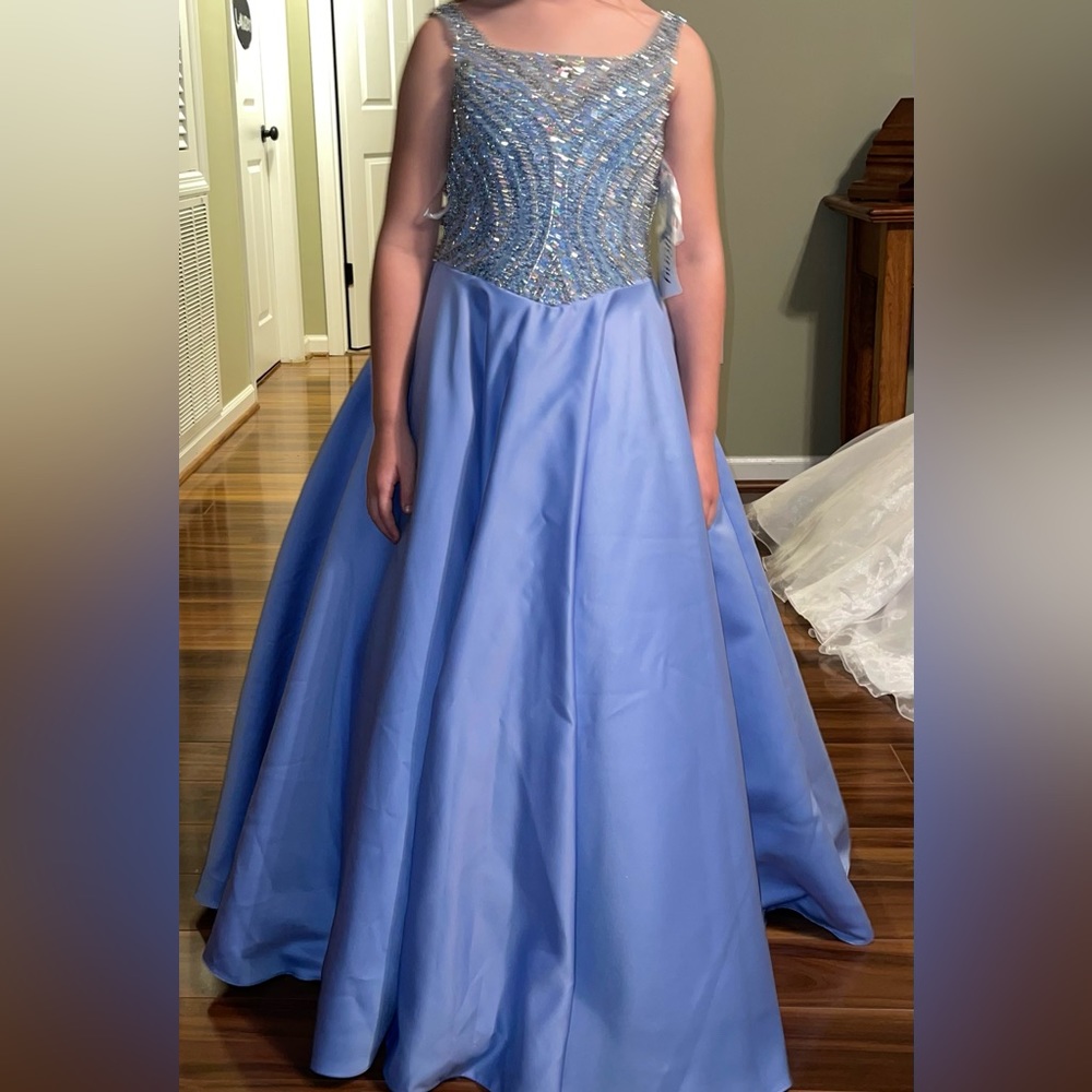 Little girls pageant